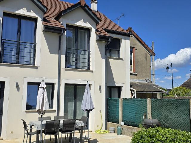 Maison vente à Évry, Yerres