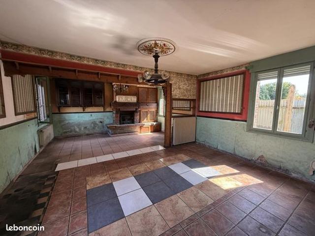 Maison vente à Péronne, Feuillères