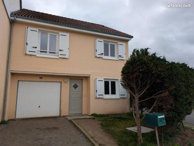 Maison vente à Montluçon, Vallon-en-sully