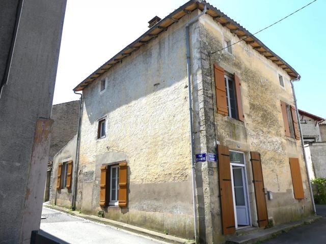 Maison vente à Chef-Boutonne