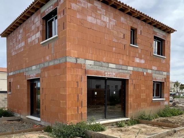 Maison vente à Béziers, Montagnac