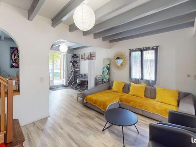 Maison vente à Bordeaux, Saucats