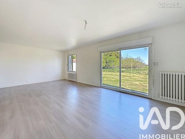 Maison vente à Bressuire, Nouvelle-Aquitaine