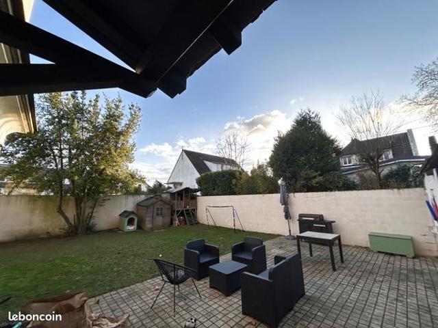 Maison vente à Versailles, Trappes