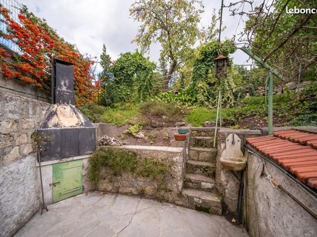 Maison vente à Saint-Germain-en-Laye, Carrières-sur-seine