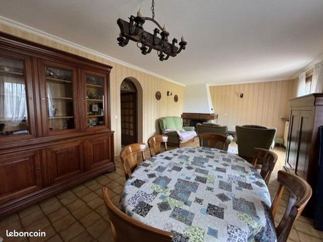 Maison vente à Épernay, Bannes