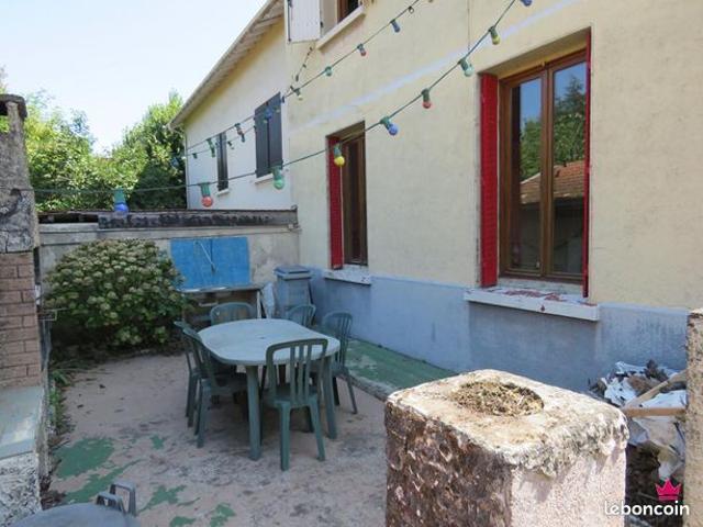Maison vente à Privas, Saint-priest