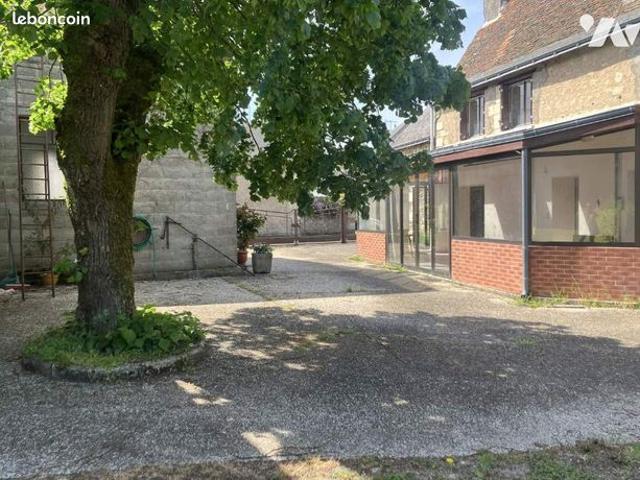 Maison vente à Tours, Rivarennes