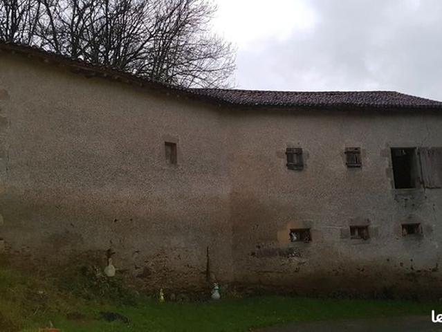 Maison vente à Parthenay, Fenioux
