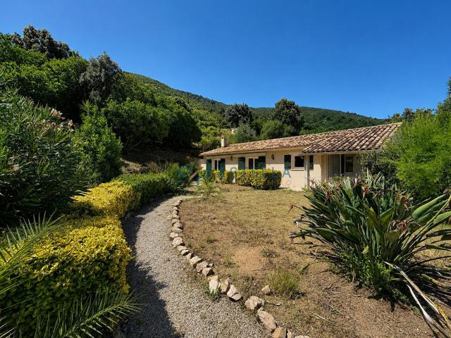 Maison vente à Ajaccio, Alata