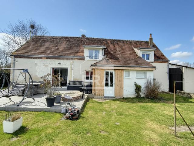 Maison vente à Mortagne-au-Perche, La Rouge