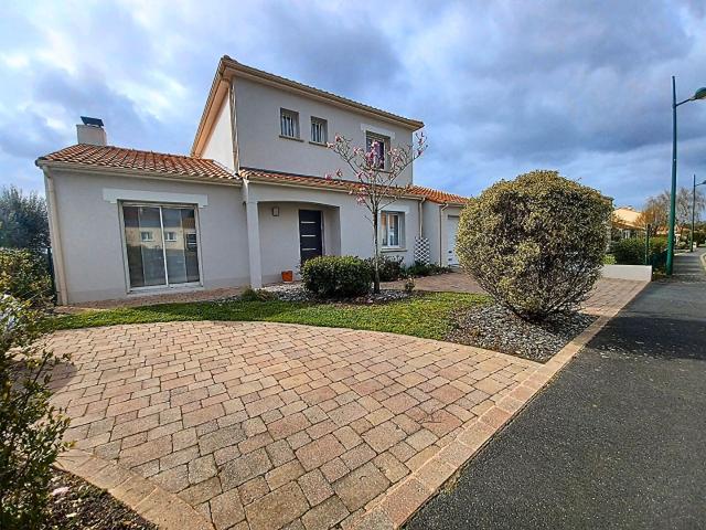 Maison vente à Nantes, Le Loroux-bottereau