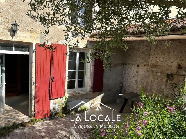 Maison vente à Angoulême, Montbron