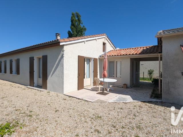 Maison vente à Jonzac, Saint-germain-de-lusignan