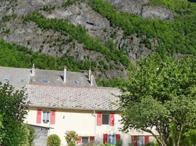 Maison vente à Grenoble, Livet-et-gavet