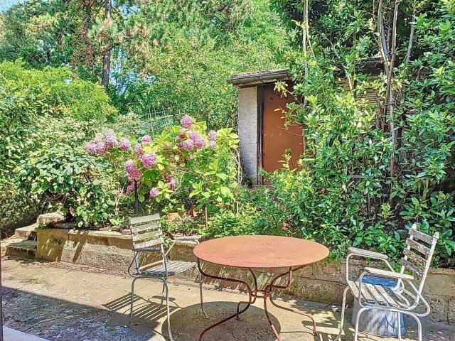 Maison vente à Nanterre, Rueil-malmaison