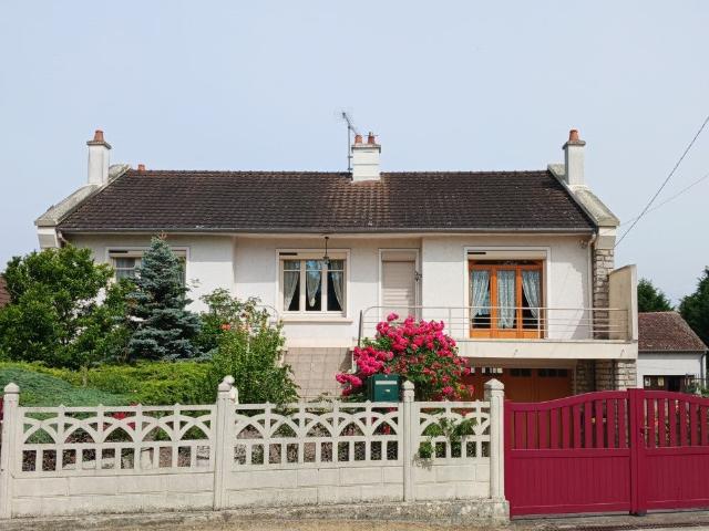 Maison vente à Sancoins, Cher