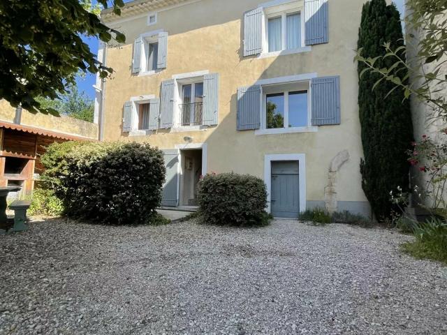 Maison vente à Carpentras, Saint-christol