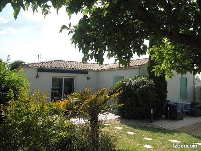 Maison vente à Montmorillon, Genouillé