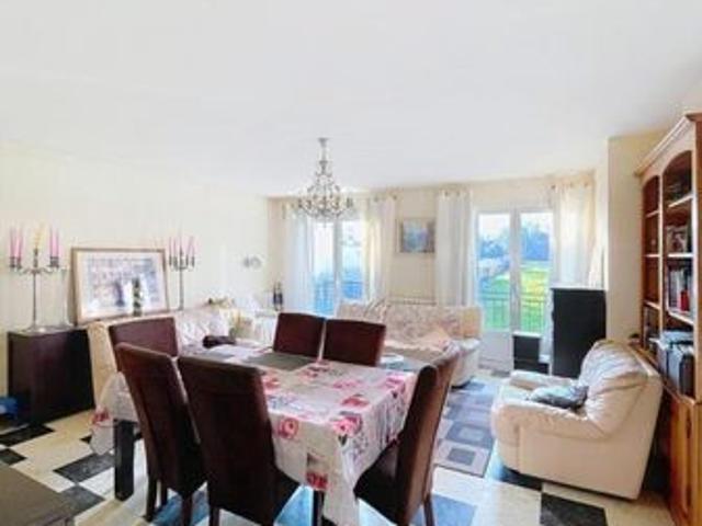 Maison vente à Évry, Vert-le-petit