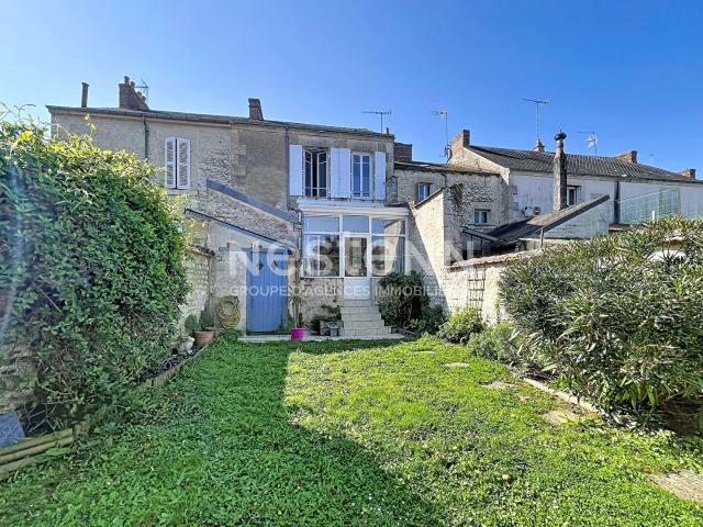Maison vente à Fontenay-le-Comte, Fontenay-le-comte