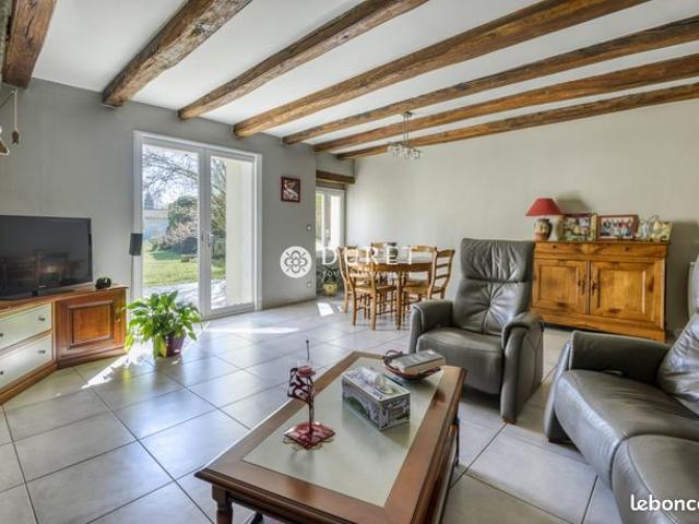 Maison vente à Nantes, Monnières