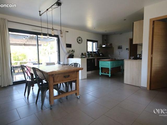 Maison vente à Oloron-Sainte-Marie, Bidos