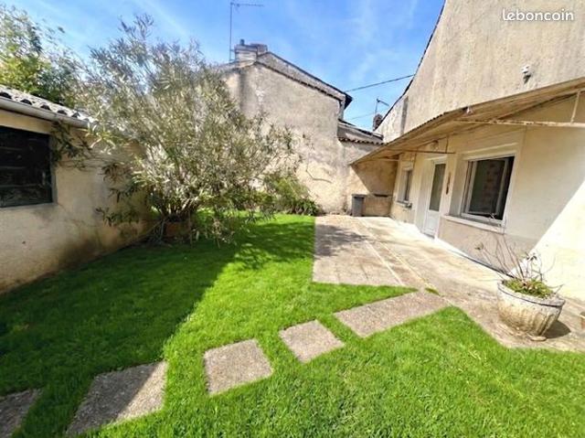 Maison vente à Cognac, Châteaubernard