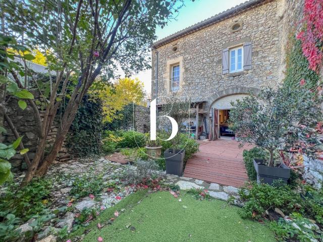 Maison vente à Nîmes, Lussan