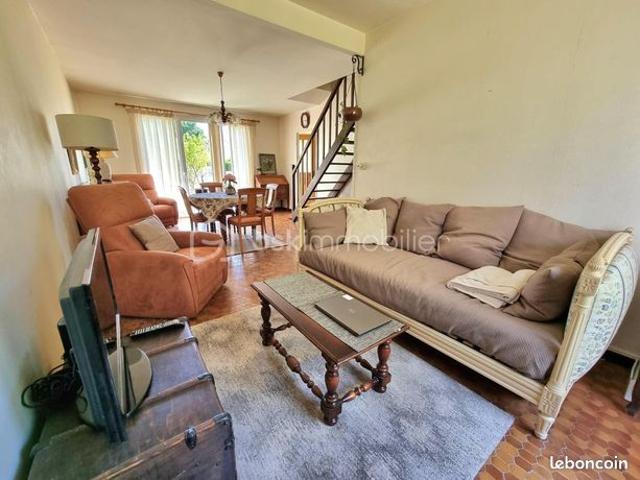 Maison vente à Melun, Le Châtelet-en-brie