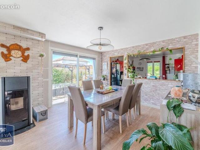 Maison vente à Tournon-sur-Rhône, Mars