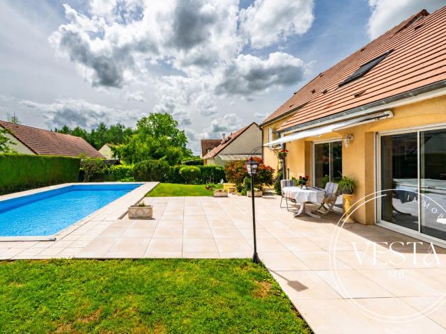 Maison vente à Dijon, Mirebeau-sur-bèze