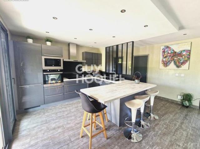 Maison vente à Bourg-lès-valence, Guadeloupe