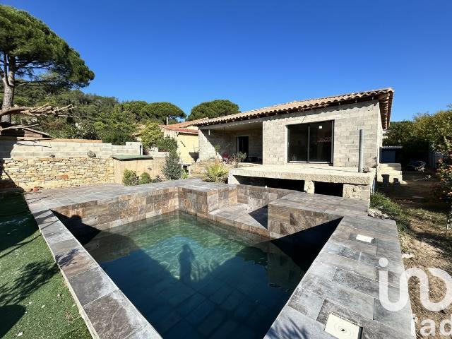 Maison vente à Nîmes, Tresques