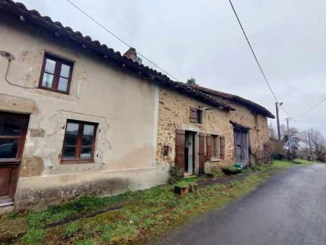 Maison vente à Confolens, Pressignac
