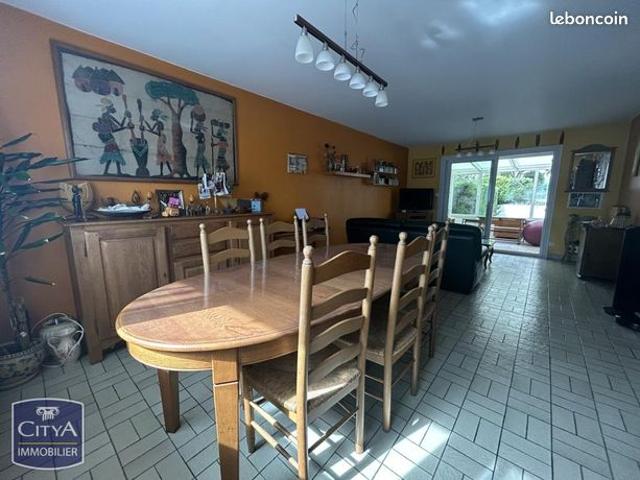 Maison vente à Ambert, Sainte-catherine