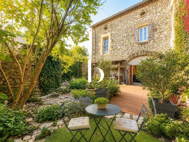 Maison vente à Nîmes, Lussan