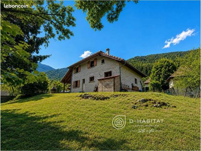 Maison vente à Grenoble, Saint-mury-monteymond