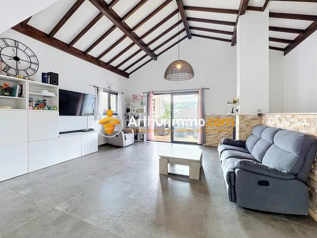 Maison vente à Vienne, Artas