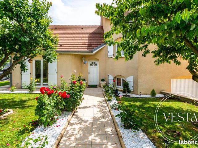 Maison vente à Dijon, Mirebeau-sur-bèze