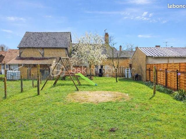 Maison vente à Mamers, Courcemont