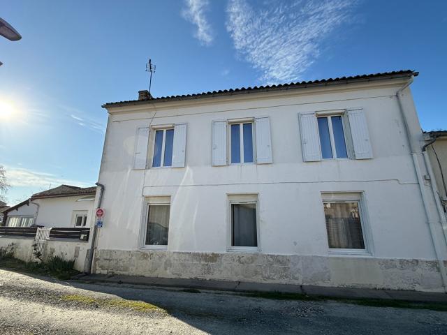 Maison vente à Rochefort, Saint-georges-du-bois