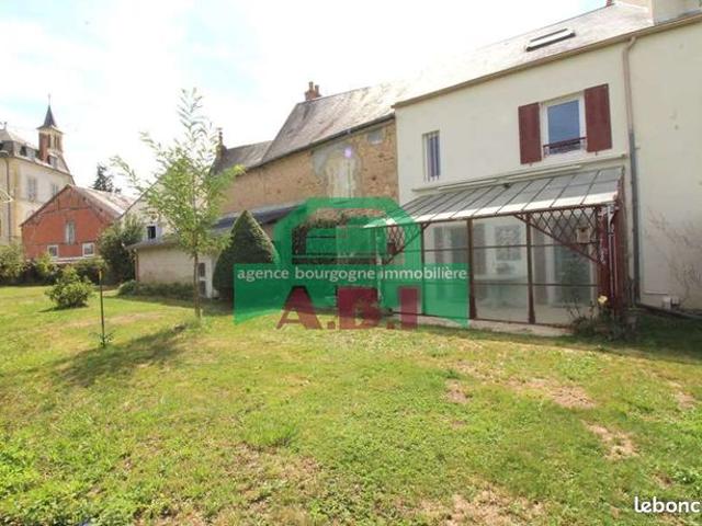 Maison vente à Nevers, Saint-saulge