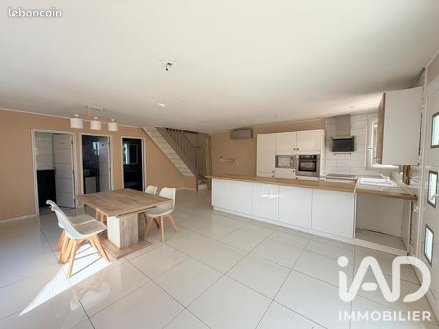 Maison vente à Sens, Michery
