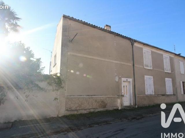 Maison vente à Saint-Jean-d'Angély, Loulay