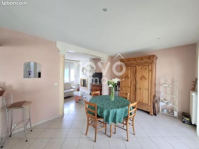Maison vente à Cholet, Le May-sur-evre
