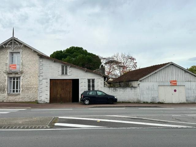 Maison vente à France métropolitaine, Saintes