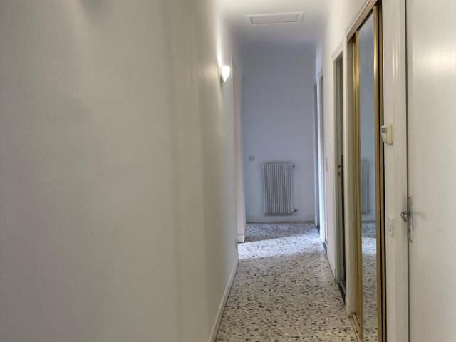 Maison location à Nice, Levens