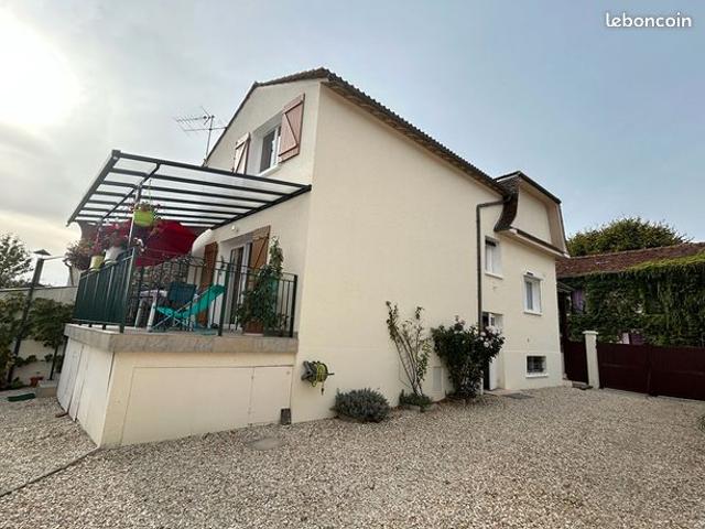 Maison vente à Saint-Florentin, Yonne