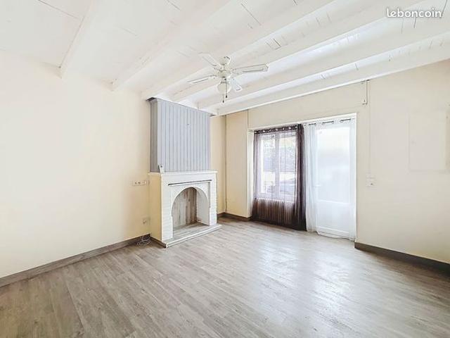 Maison vente à Cognac, Châteaubernard